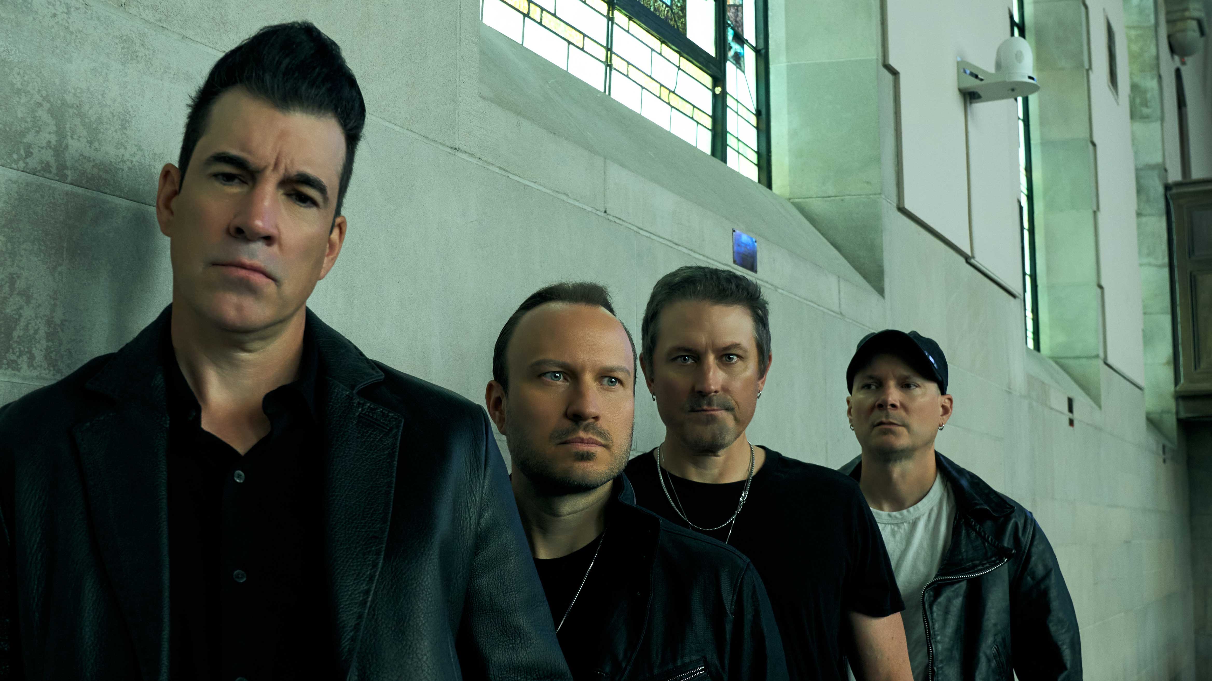 Theory of a Deadman & Sevendust